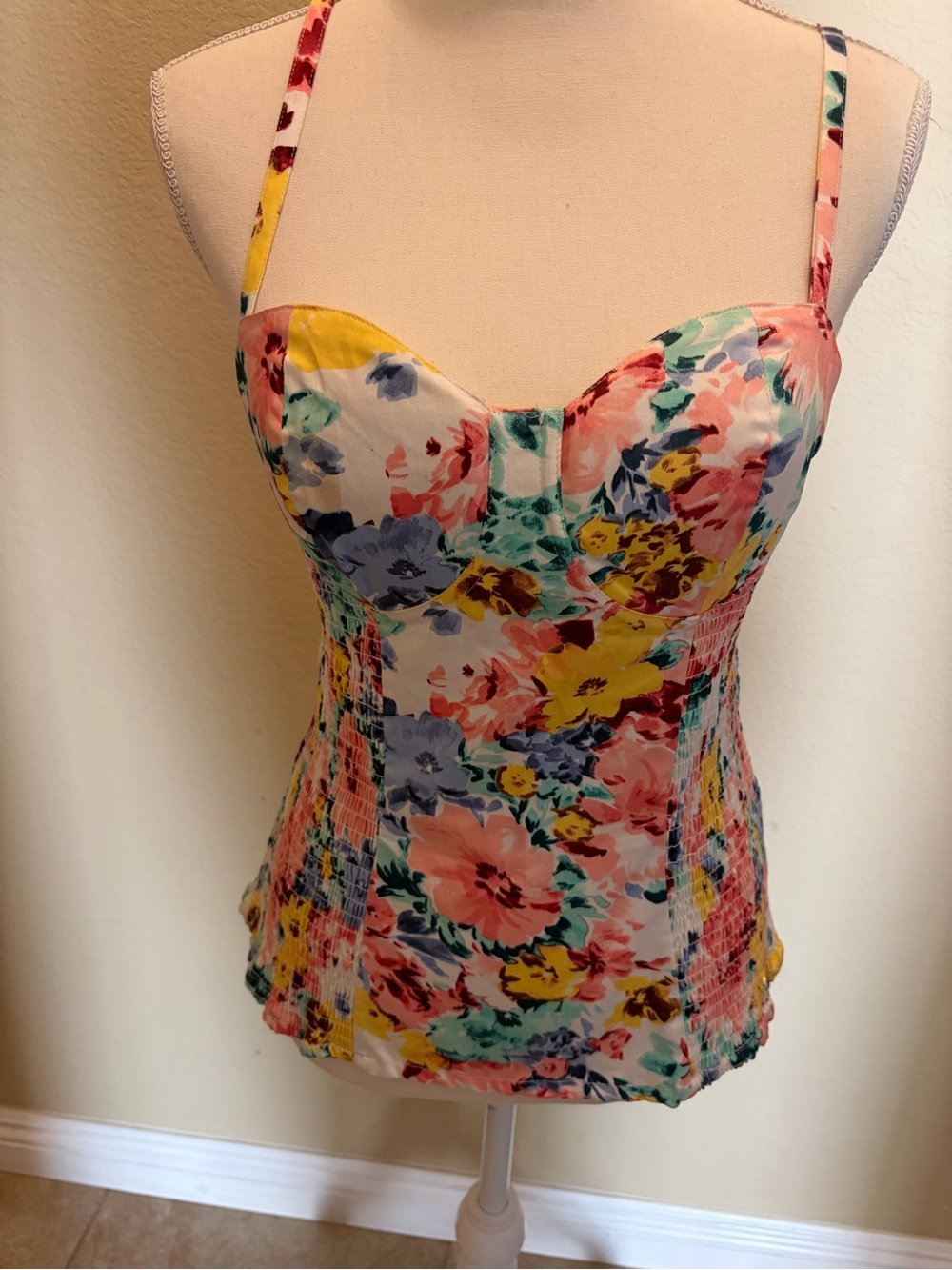 Beautiful GUESS Asha Floral Bustier Sweetheart Cami Tank Top Size XL